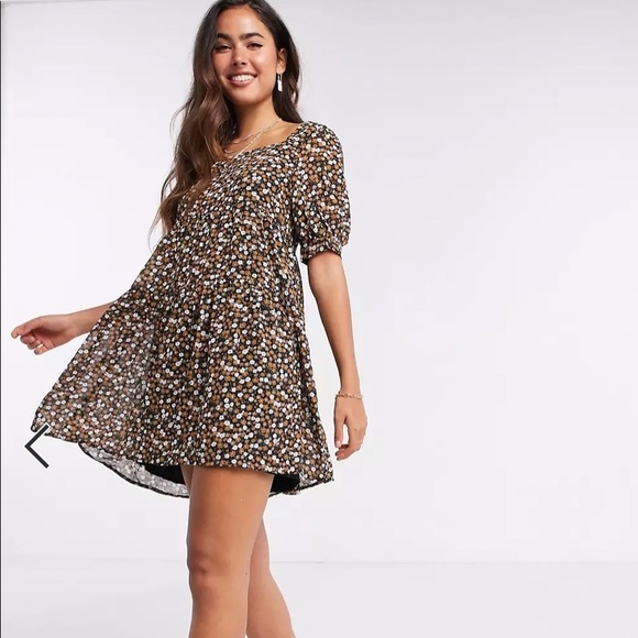 Fashion Union Mini Smock Dress in Retro Floral Organza - Picture 1 of 11